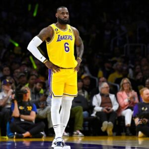 "Kobe Bryant Was Nothing Short of Amazing": Darvin Ham Claims LeBron James' Talent is Greater Than Mamba and Giannis Antetokounmpo