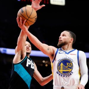 Is Stephen Curry Playing Tonight vs Kings? Warriors’ Issue Status Ahead of Game 1 Against Sacramento Kings