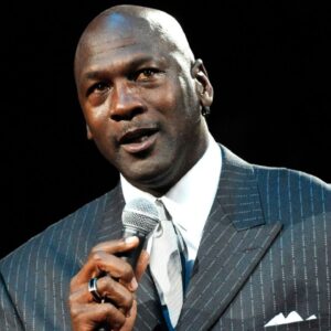 "Forget Michael Jordan": $41.5 Billion Worth Phil Knight Was Willing to Cut Ties with MJ Over a 'Hunch'