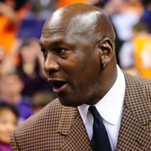 Amidst Shaquille O’Neal’s Confusion Over Crypto, Michael Jordan Lost 90+% Of His NFT Value