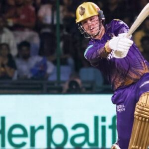 Jason Roy Sixes Video: KKR Batter Hits 4 Sixes in Shahbaz Ahmed's Over at the Chinnaswamy Stadium