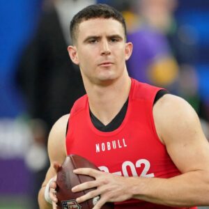 “Stetson Bennett to Go Undrafted?”: Georgia QB's Off-Field Shenanigans & Poor Combine Interviews Are Putting His Future in Jeopardy