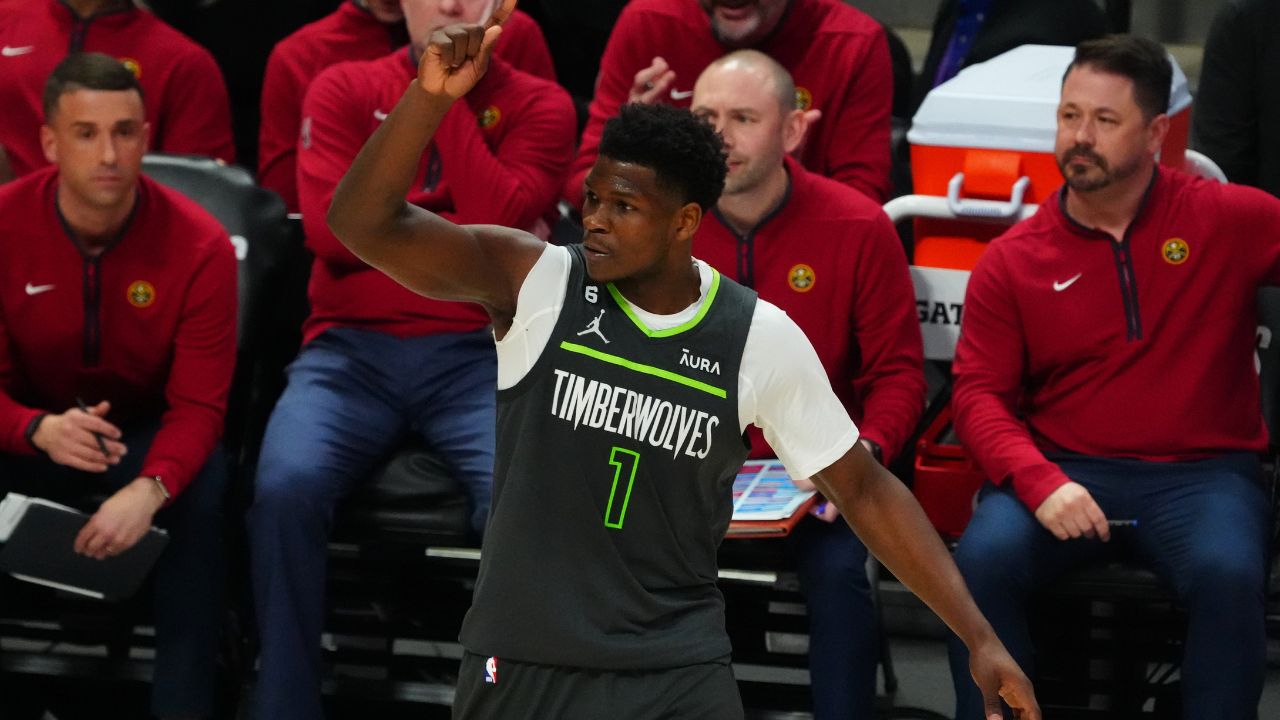 "They Just Don't Want to See a Young Brotha Win": Anthony Edwards Is Getting Scammed By Denver Nuggets Security For Harmless Moment