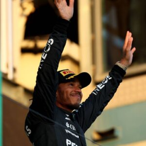 Lewis Hamilton Remembers “Old Home” McLaren Amid Woeful Times: “Hope They Sort Things out…”