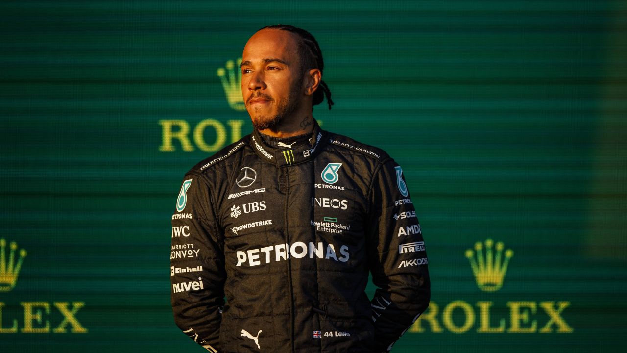 Lewis Hamilton “Uncomfortable” Despite P2 in Australian GP: “I Don’t Feel Connected”