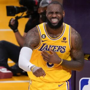 LeBron James Accused Of ‘Faking Retirement Announcement’ With $97,600,000 Extension On The Line: “We’re Not Talking About The Sweep”