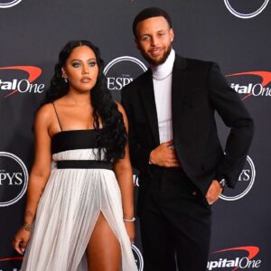 When Ayesha Curry Tricked Stephen Curry Into Eating Pineapple Despite 6ft 2" Star's Hatred: "Came Back for More"