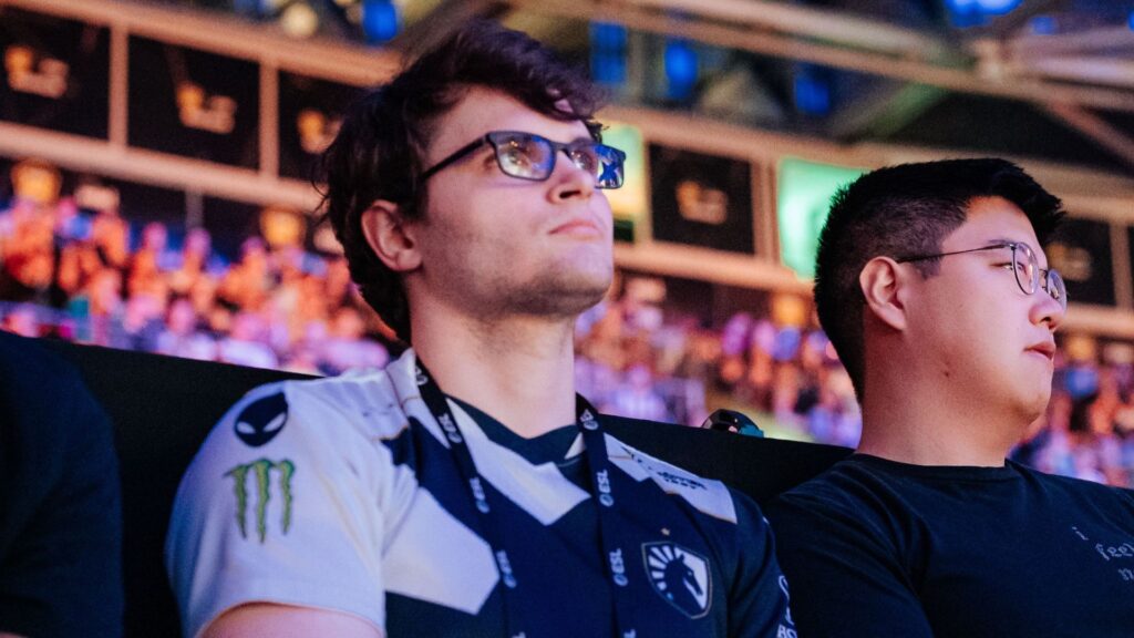 BananaSlamJamma among the crowd as Team Liquid's content creator at the Dota 2 Berlin Major 2023