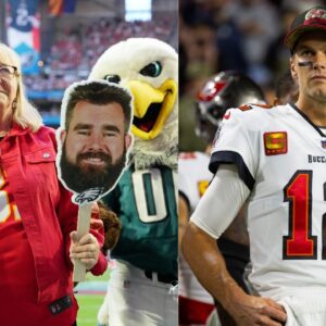 "Mom Beat you to the NFL HOF", Travis Kelce teases Jason Kelce as Donna’s jersey and shoes make it to the canton before Tom Brady