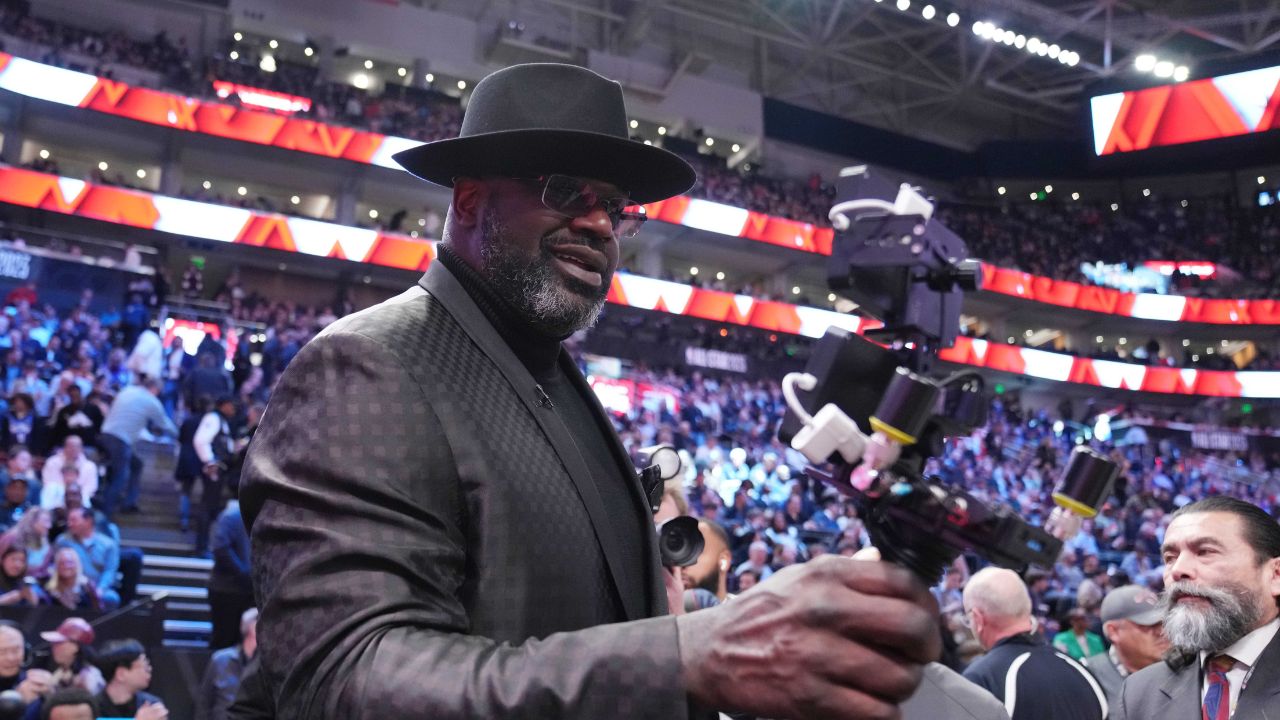 21-Year-Old Shaquille O'Neal Was Stunned with 20 Girls Doing 'Rockstar' Prince's Bidding: "Girls Acting Like Mannequins"