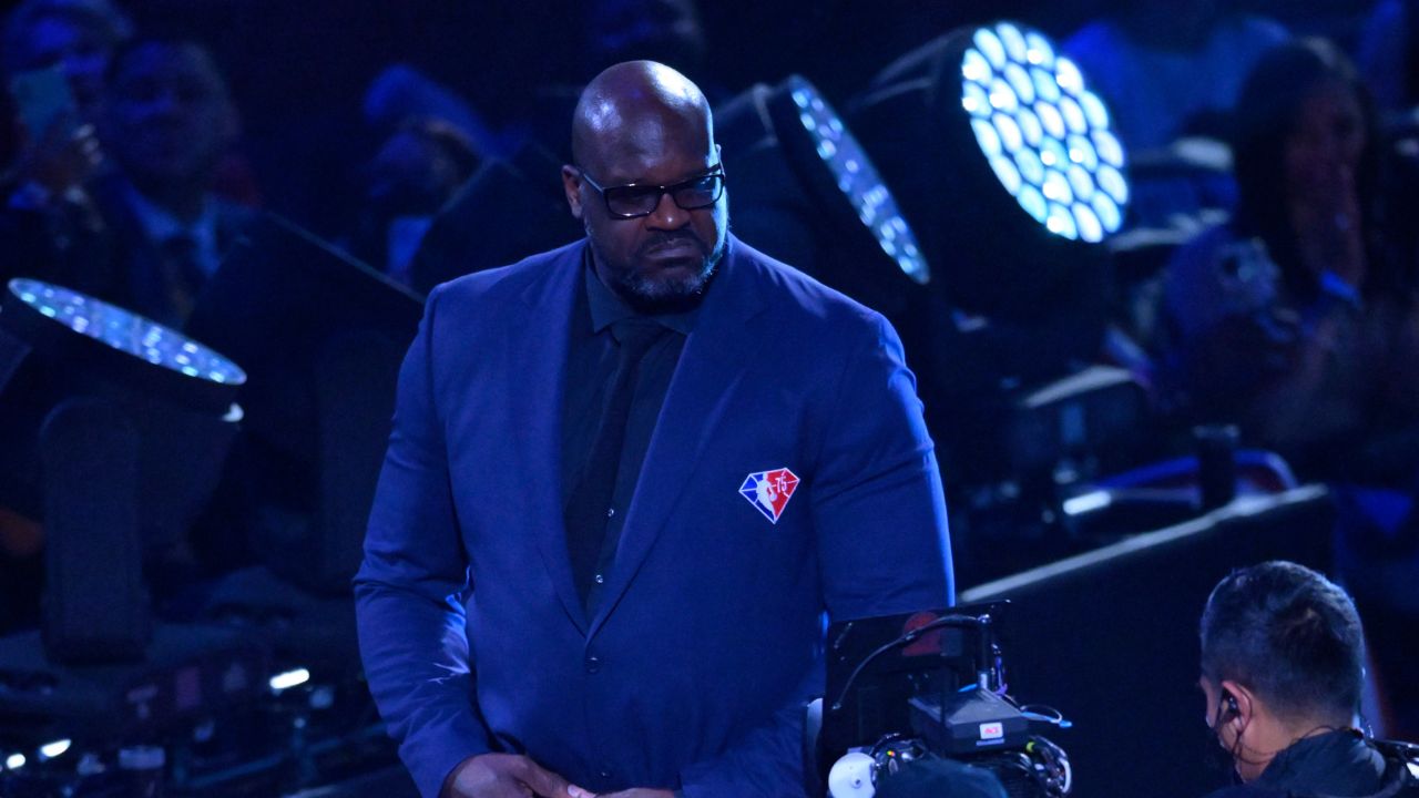 "You make $4 Million? I want $60,000 a month!": Shaquille O'Neal once ripped Sports Illustrated for their partial coverage about NBA Players as Fathers