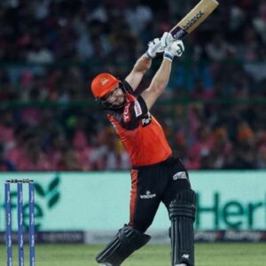 WATCH: Glenn Phillips Hits 3 Sixes in a Row off Kuldip Yadav to Win RR vs SRH Man of the Match Award Today