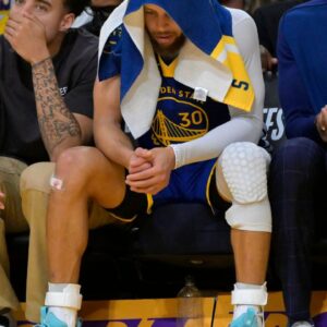 "Not Over Until Stephen Curry Retires": GSW Fans Warn NBA Community to Not Discard Warriors Dynasty After Humbling Loss to Lakers