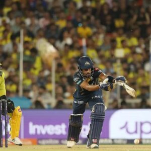 What Is Par Score in Cricket According To DLS Method?