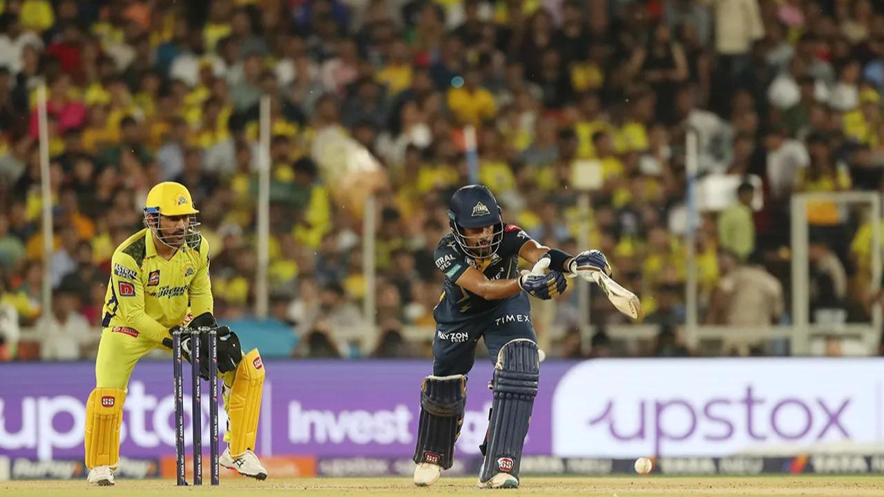 What Is Par Score in Cricket According To DLS Method?