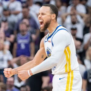 Why Does Stephen Curry Wear One Sleeve? Warriors Star’s Reason for Wearing a Sleeve on the Left Shoulder?