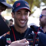 Fan Asks Daniel Ricciardo to Prove He’s a ‘Good Kisser’ After Asking for His Number