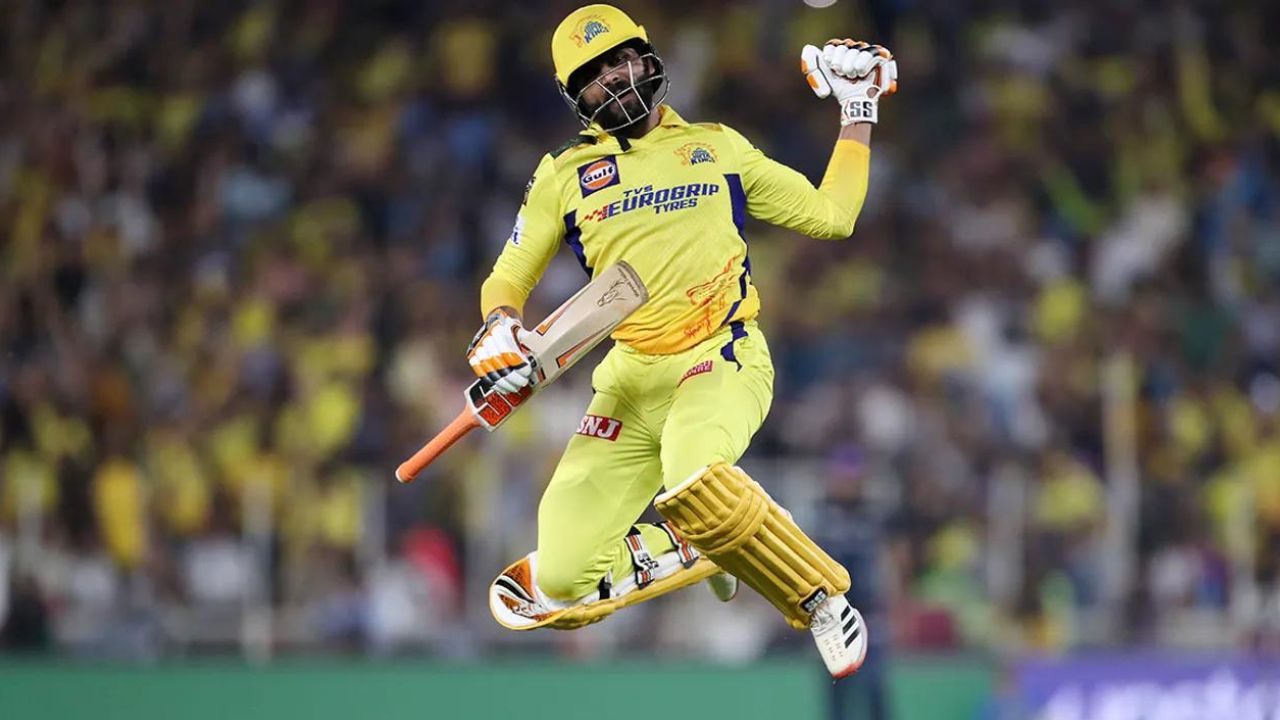 Jadeja Winning Shot Video: Sir Jadeja Hits Four Off Mohit Sharma To Create Historic CSK Winning Moment