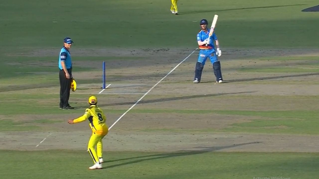 Warner and Jadeja Video: DC Captain Performs CSK Former Captain's Sword Celebration at Arun Jaitley Stadium