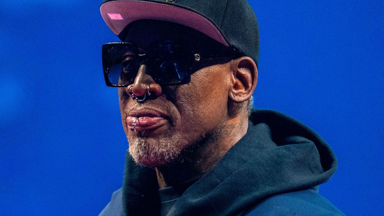 Having Challenged David Stern to a 'Naked' Boxing Bout, Dennis Rodman Blamed Lack of Michael Jordan for NBA Commissioner's Monopoly
