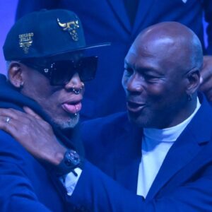 "They Let Me Be An Independent Black Motherf***er": Dennis Rodman Vehemently Credited Michael Jordan And Chicago For His Free-Spirited Nature