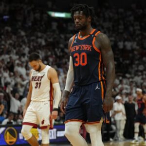 Richard Jefferson Reacts to Knicks Fans Vandalizing Julius Randle Posters After Humiliating Loss to Miami Heat