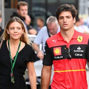 “There’s One Thing That Is More Important”: Carlos Sainz Made One Wish to Isa Hernaez Before Their Break-Up