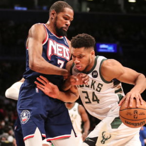 9 Years Before Giannis Antetokounmpo Discovered the ‘Magic’ of Oreos, Another NBA MVP Declared Them As His ‘Weakness’