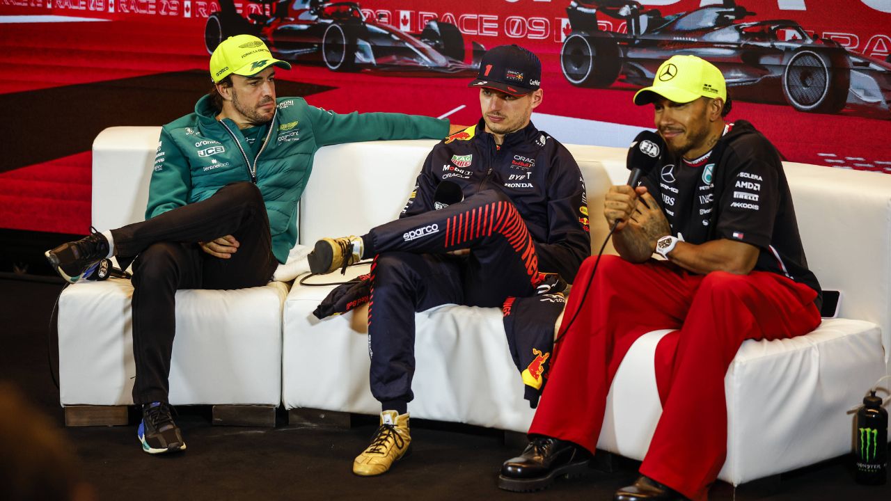 Daniel Ricciardo Reckons ‘Inspector’ Lewis Hamilton Was Cleverly Trying to Get Max Verstappen to Spill the Beans About Red Bull Pace