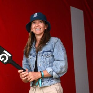 Kate Cross Partner Name: Is English Pacer Married?