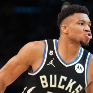 ‘Hilarious’ Giannis Antetokounmpo Jumps $174 Billion Brand to Leak 'Budget Sneaker'- "It Smells Good"