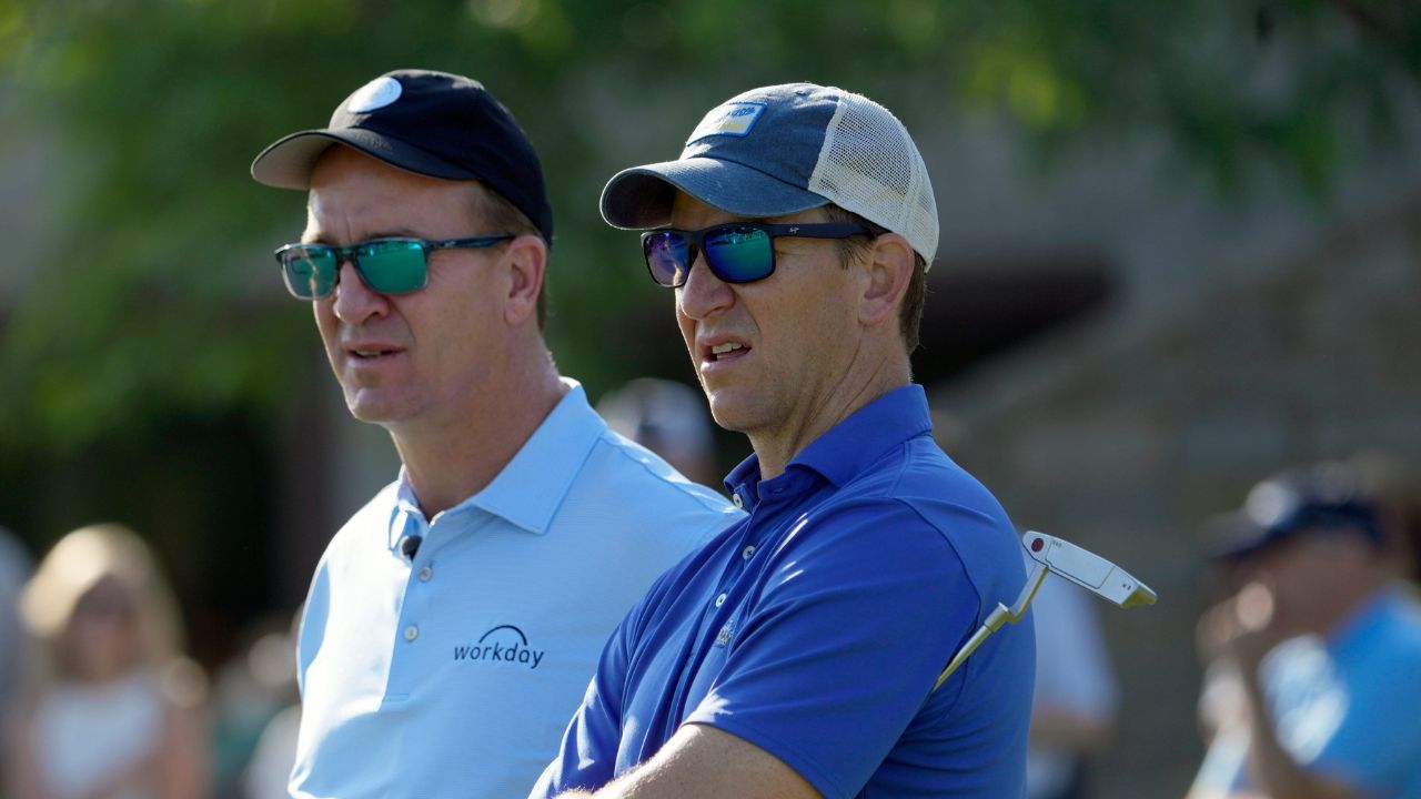 Eli & Peyton Manning Break the Internet With Their Hilarious Reactions to Bikini Clad Women in Jacksonville; "They Gone Wild"