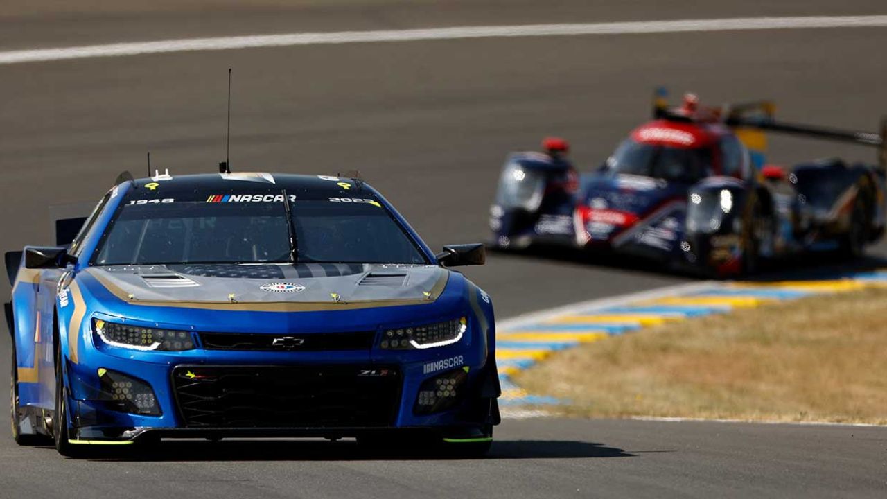 Outgoing Hendrick Motorsports Legend Compares NASCAR Controversial Venture to Daytona 500