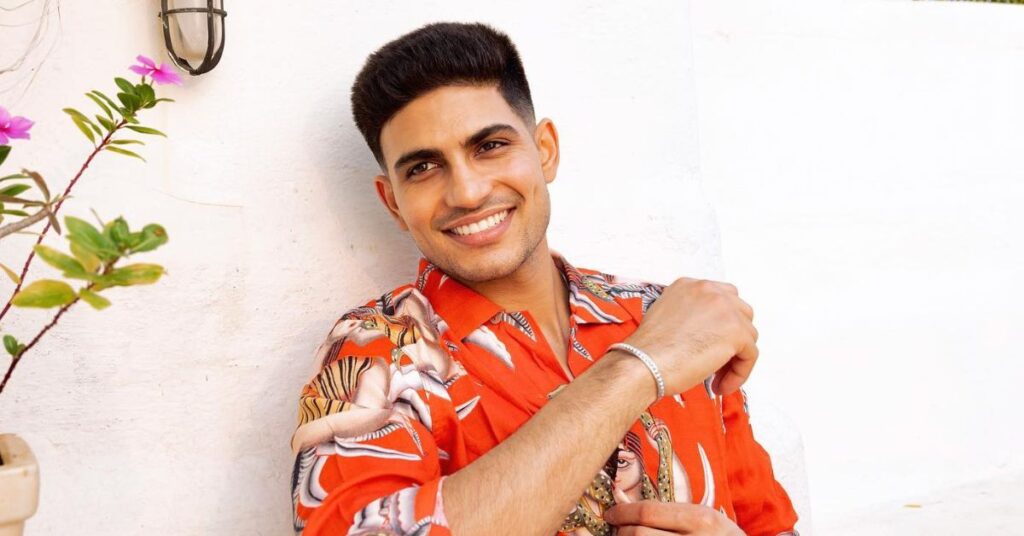 "Bhai 500 Kharch Bhi Kar Le": Fan's Hilarious Advice For Shubman Gill Keeping 'Lucky' 500 Rupee Note In Mobile Cover