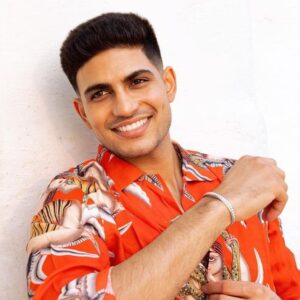 "Bhai 500 Kharch Bhi Kar Le": Fan's Hilarious Advice For Shubman Gill Keeping 'Lucky' 500 Rupee Note In Mobile Cover