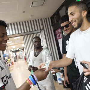 IShowSpeed receives IRL donation from fan