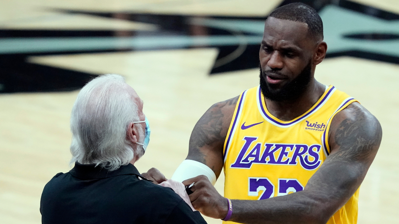 9 Years After Losing Finals to the Spurs, LeBron James Puts Past Behind to Celebrate $80,000,000 Deal: "Next Wine Dinner on You"