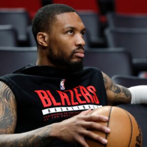 “Trailblazers Please Sell to Phil Knight!”: Damian Lillard’s Twitter Activity Reflects Plea to $42.1 Billion Worth Legend to Keep Him in Portland 2 Weeks After Trade Demand
