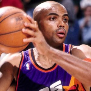 Decades Before Stephen Curry's Era Defining 3s, Charles Barkley Put Up An 'Awkward' Stepback 3 En Route To 56 Points
