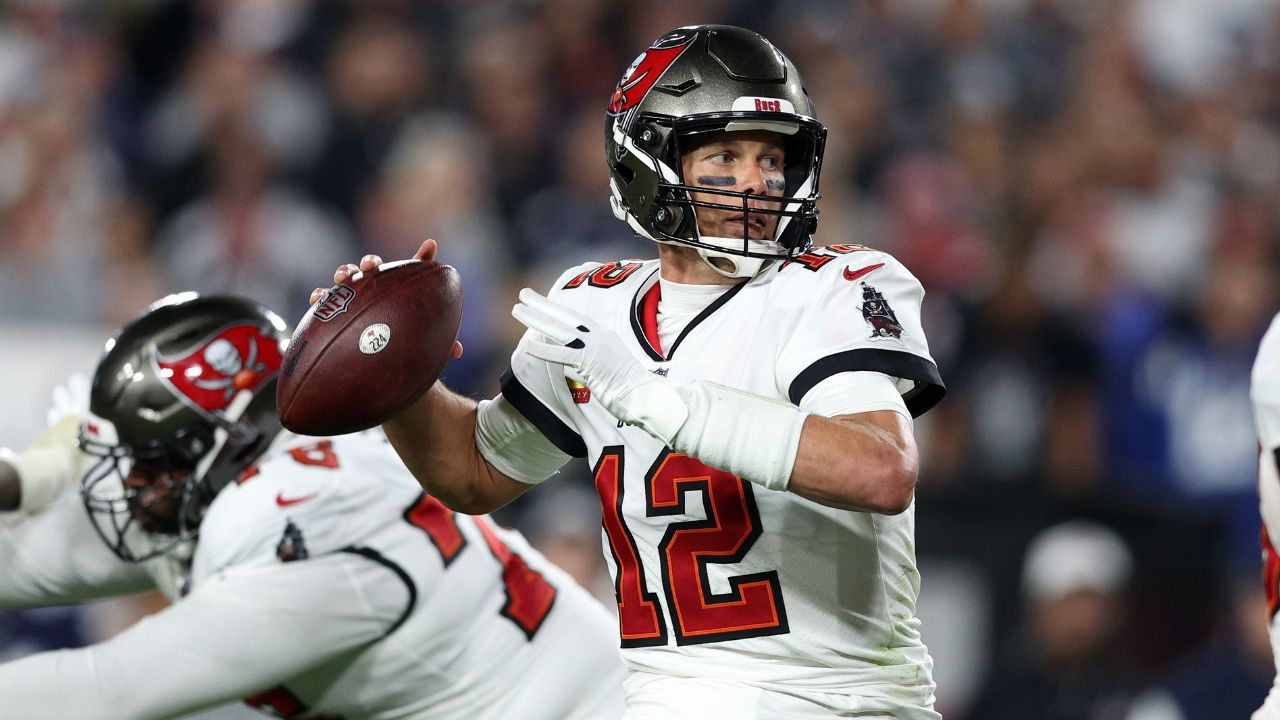 "Tom Brady Went Past Drew Brees, Went Past Aaron Rodgers, Stomped Out Patrick Mahomes": NFL GOAT's 2020 Pandemic Playoff Run May Have Been the Best of All Time