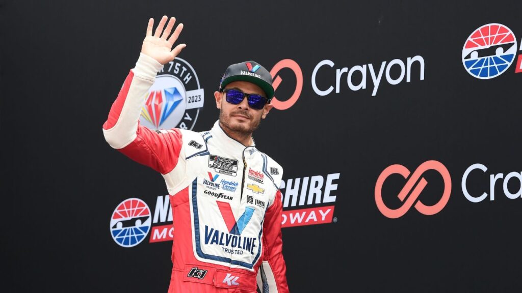 Hours After Qualifying in 6th Place at INDY, Kyle Larson Wins $180,000 in Knoxville