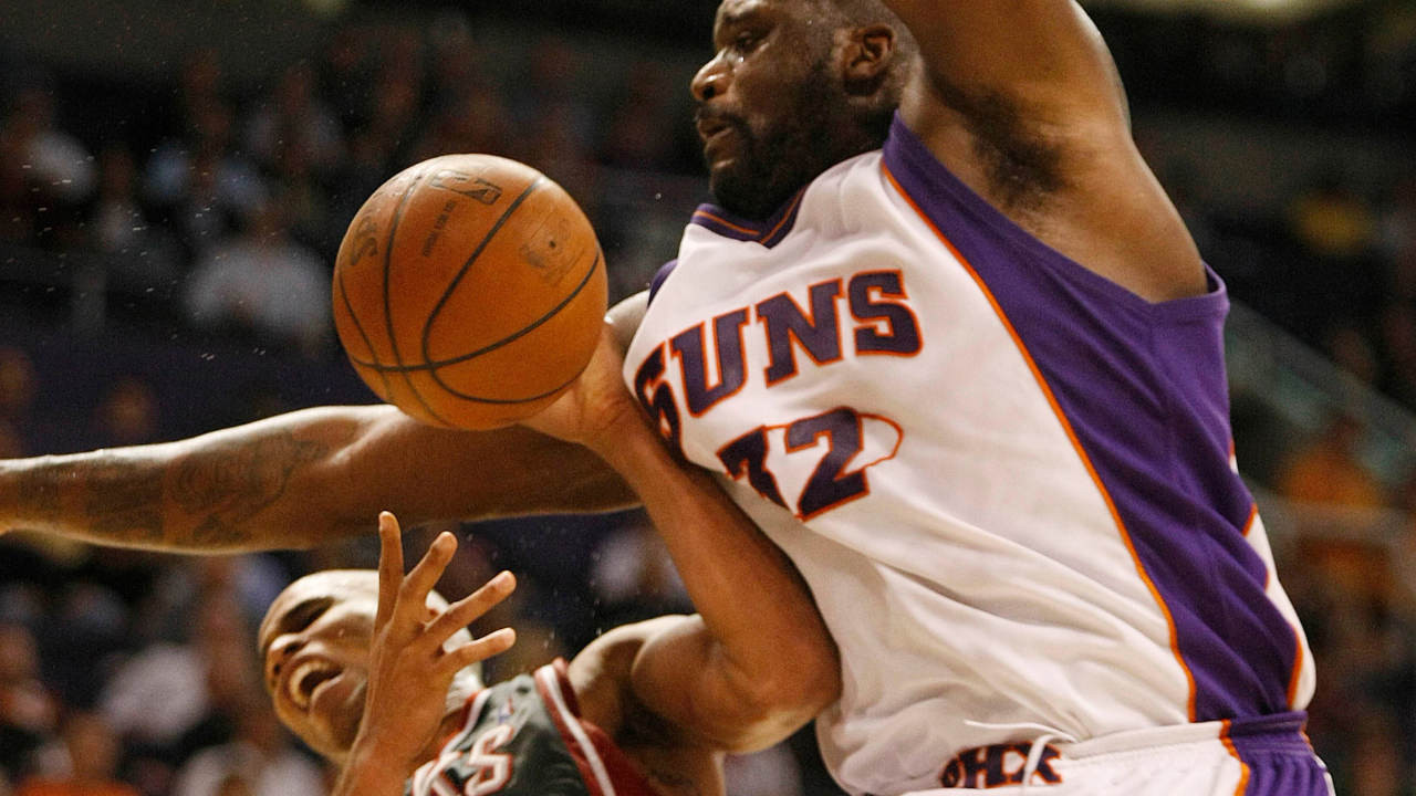 "Not LeBron, Not Steph": Shaquille O'Neal Threatening to Break 6ft 7" ESPN Analyst's Wrists Convinced Convinced Richard Jefferson of his Dominance