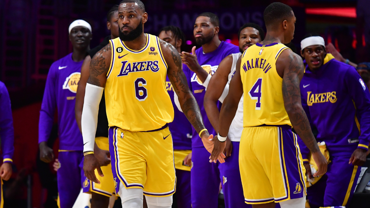 Ecstatic After Lakers’ $191,000,000 ‘Big Money’ Moves, LeBron James Celebrates With Rare $99.99 Bottle of Lobos 1707 Añejo