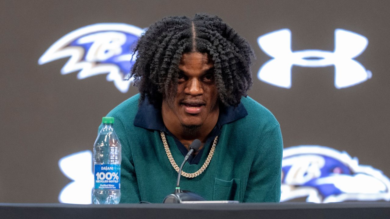 Lamar Jackson Picks Up An Army Bazooka As He Adorns NASCAR's Coca Cola 600