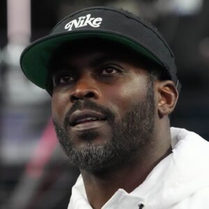 Michael Vick's Reckless Spendings Forced Him to File for Bankruptcy Just Years After Signing Multi-Million Dollar NFL Deal