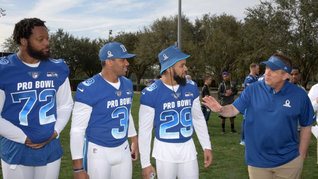 "If He Can't Do It, It Can't Be Done": Dick Vermeil is Sure About Russell Wilson's Emphatic Comeback Under Sean Payton