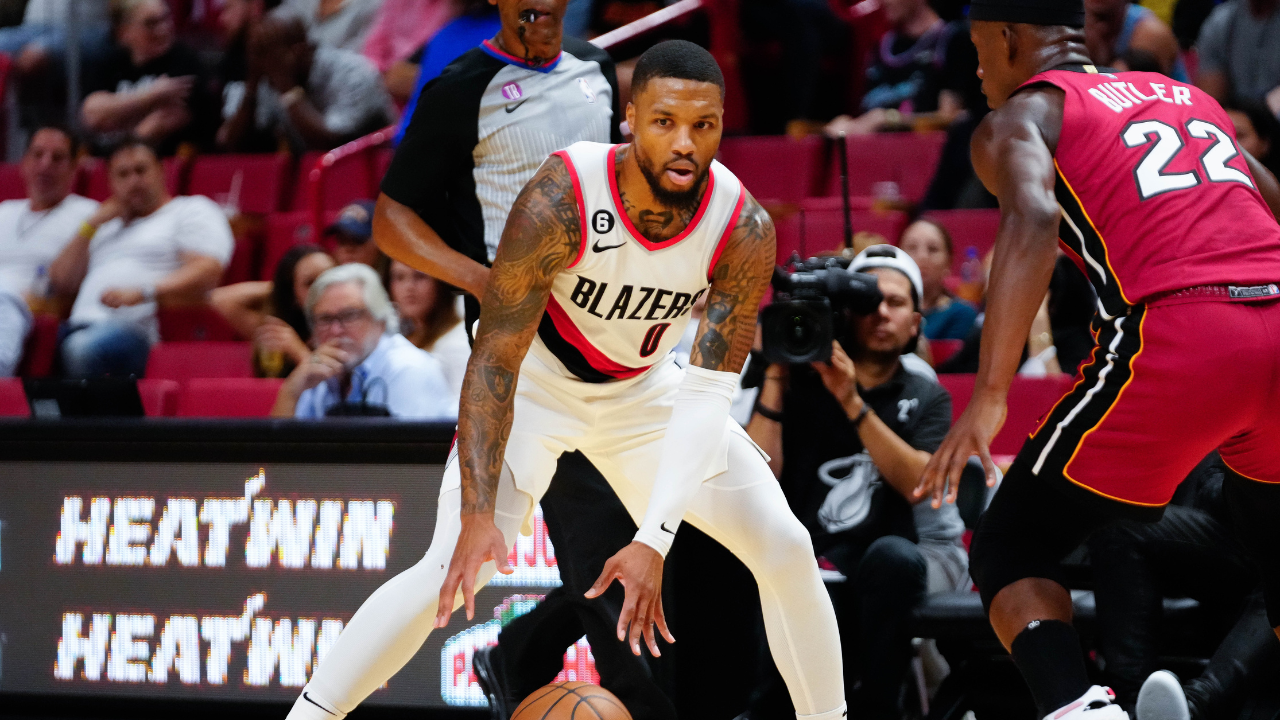 Damian Lillard's Twitter Hints at Plan to Repeat LeBron James' Dramatic Cavaliers Run Amid Trade Demands