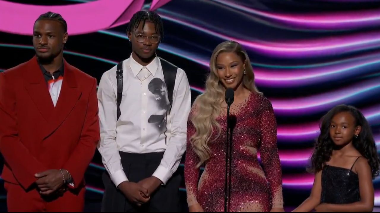 “LeBron James Is the Baddest Mother…”: Zhuri Stopping Savannah James From Cussing at ESPYS Had Bronny James Grinning