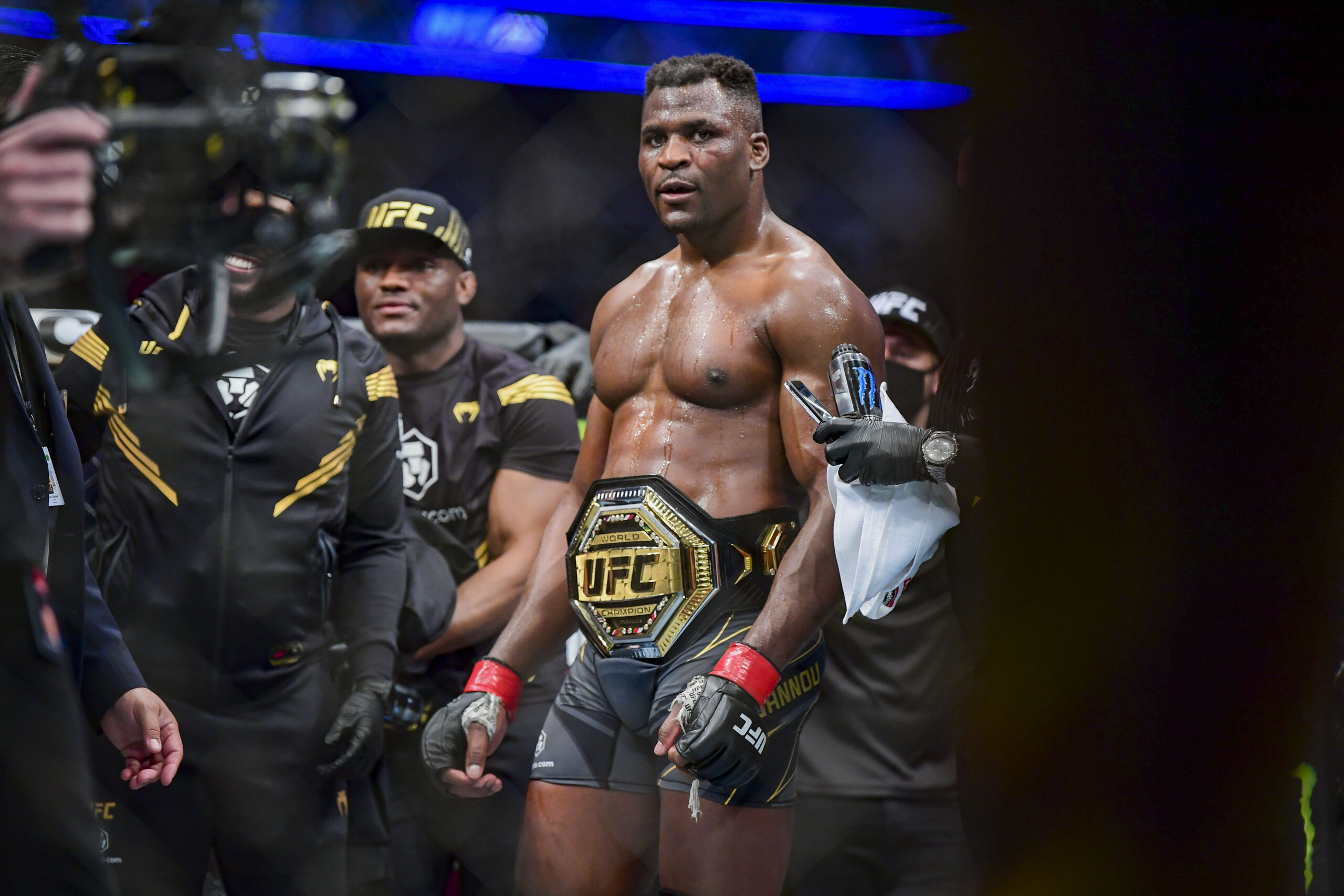 5 Months After Rejecting $8,000,000 UFC Deal, Ex-Champ Francis Ngannou Takes High Road in His Career