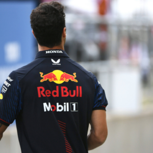 Daniel Ricciardo Is Risking It All for a Utopian Ending That Will Never Come